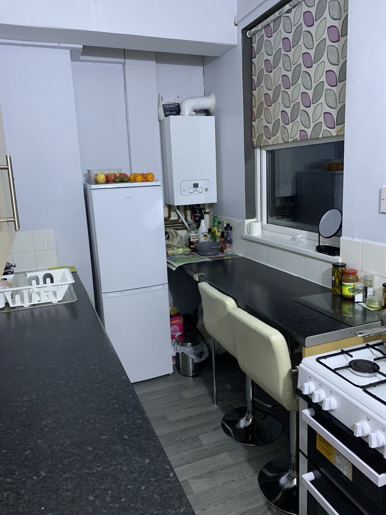 Photo 3 of Coventry property