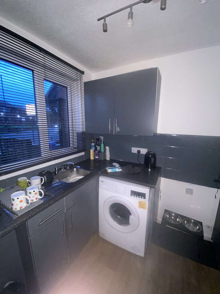 Photo 5 of Ashton Under-Lyne property