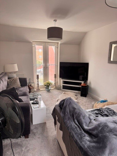 Photo 3 of Exeter property