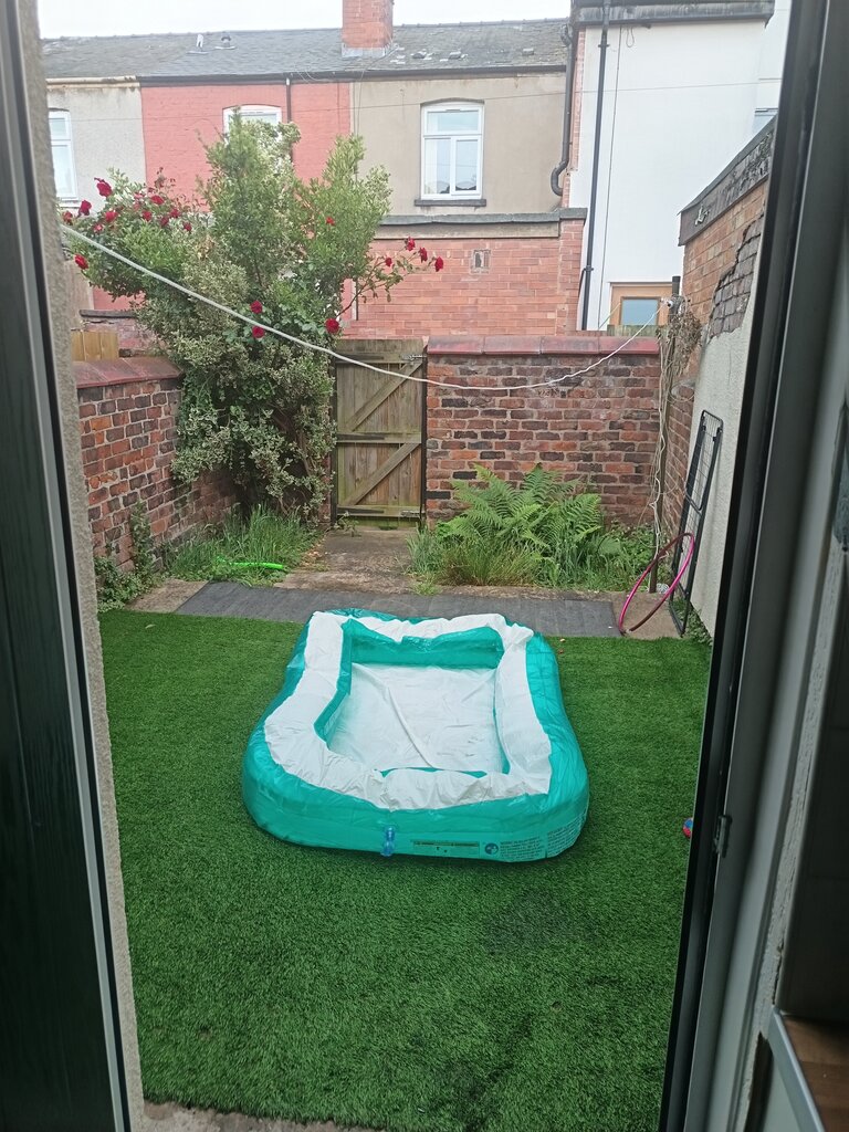 Photo 2 of Manchester property
