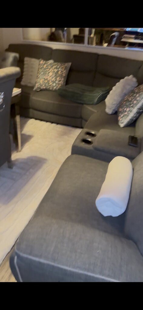 Photo 3 of London property