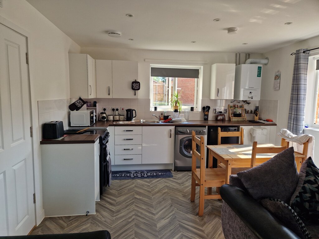 Photo 4 of Norwich property