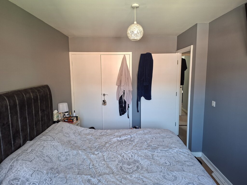 Photo 5 of Slough property