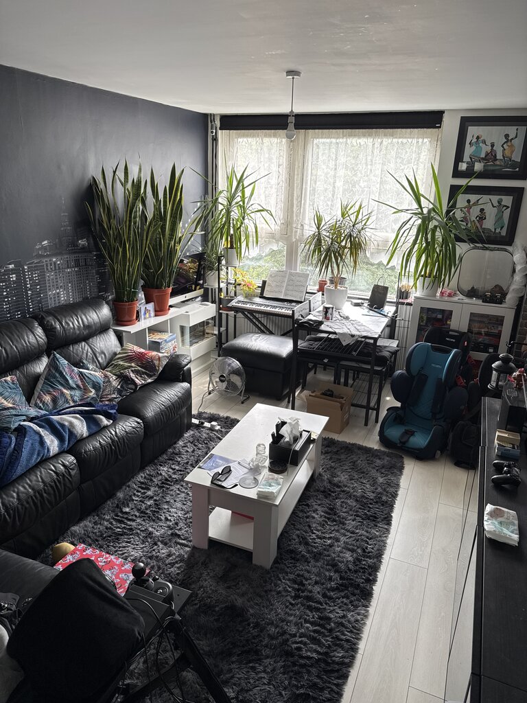 Photo 1 of London property