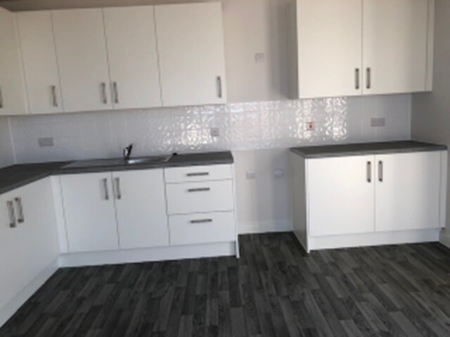 Photo 5 of Southall property
