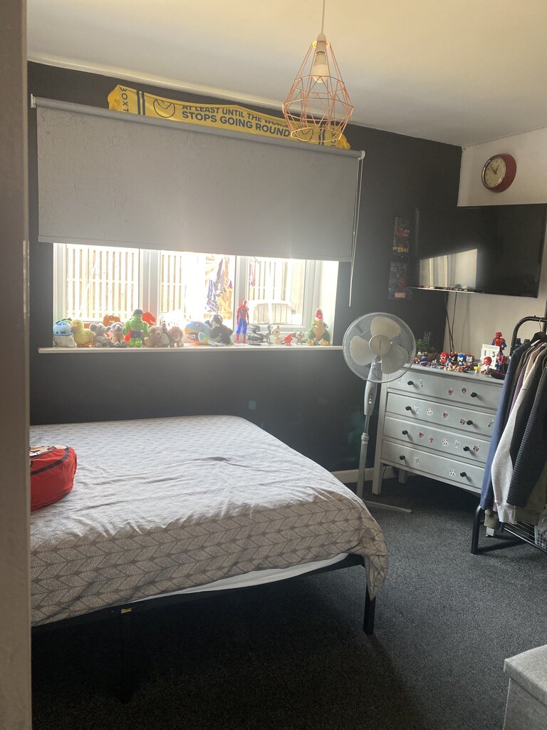 Photo 4 of Leeds property