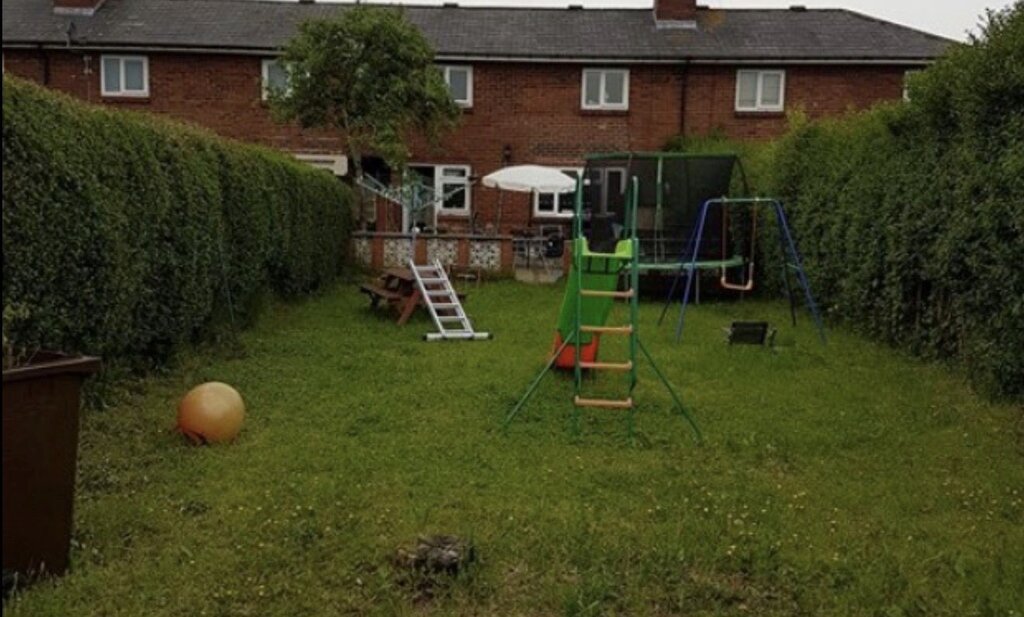 Photo 4 of Leeds property