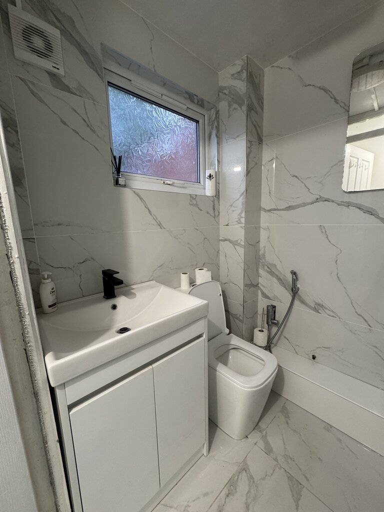 Photo 6 of Coventry property