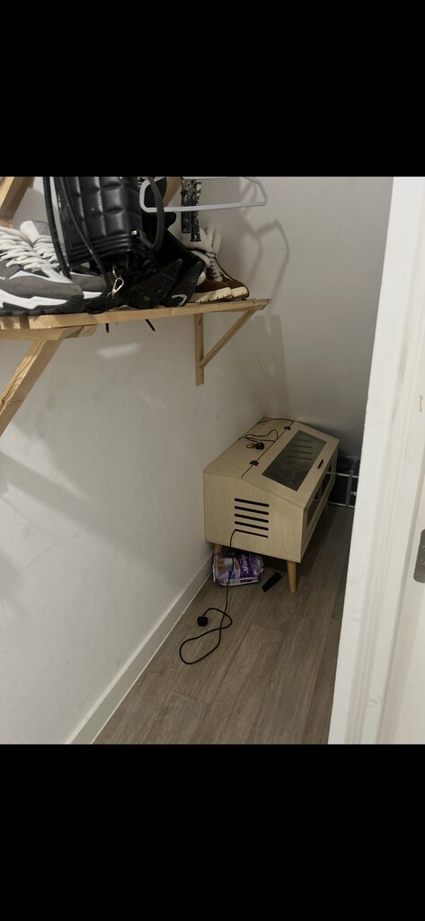 Photo 3 of Basildon property