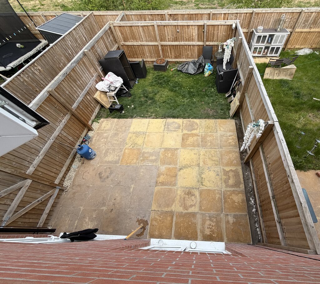 Photo 2 of Mansfield property
