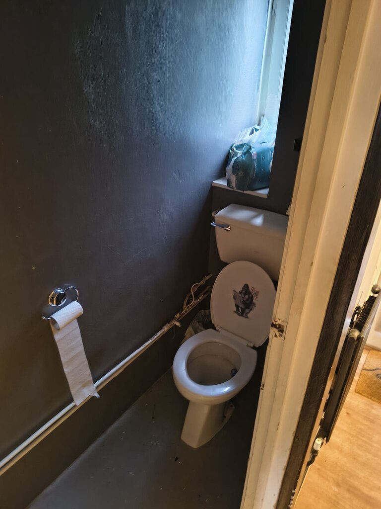 Photo 4 of Portsmouth property
