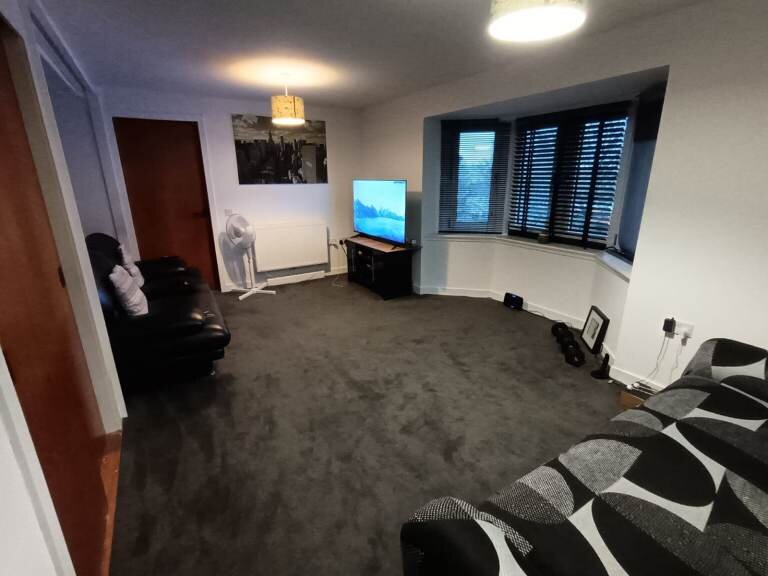 Photo 2 of Aberdeen property