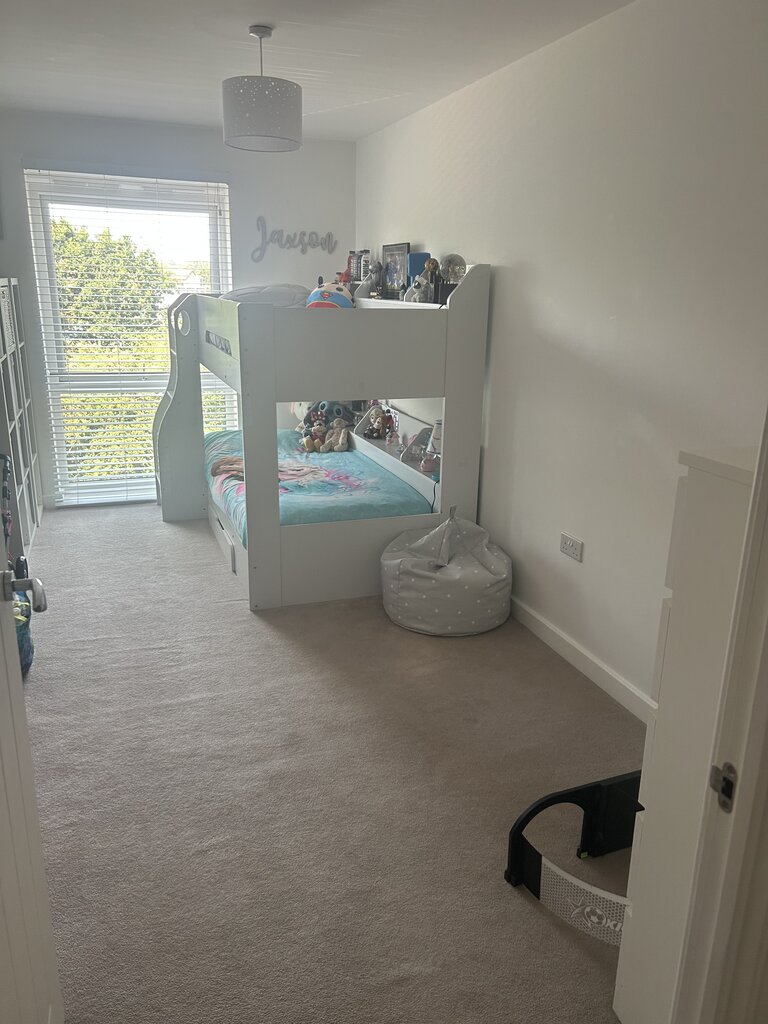 Photo 4 of Epsom property