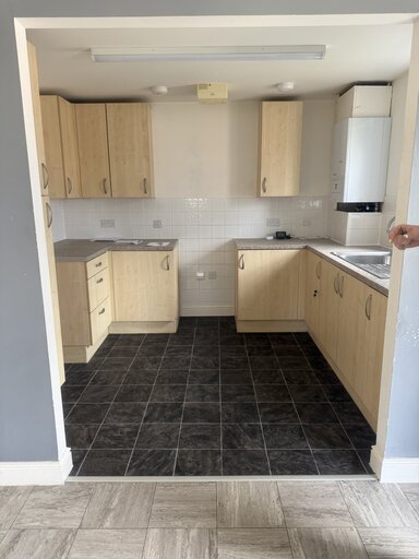 2 bed floor 1 apartment/flat