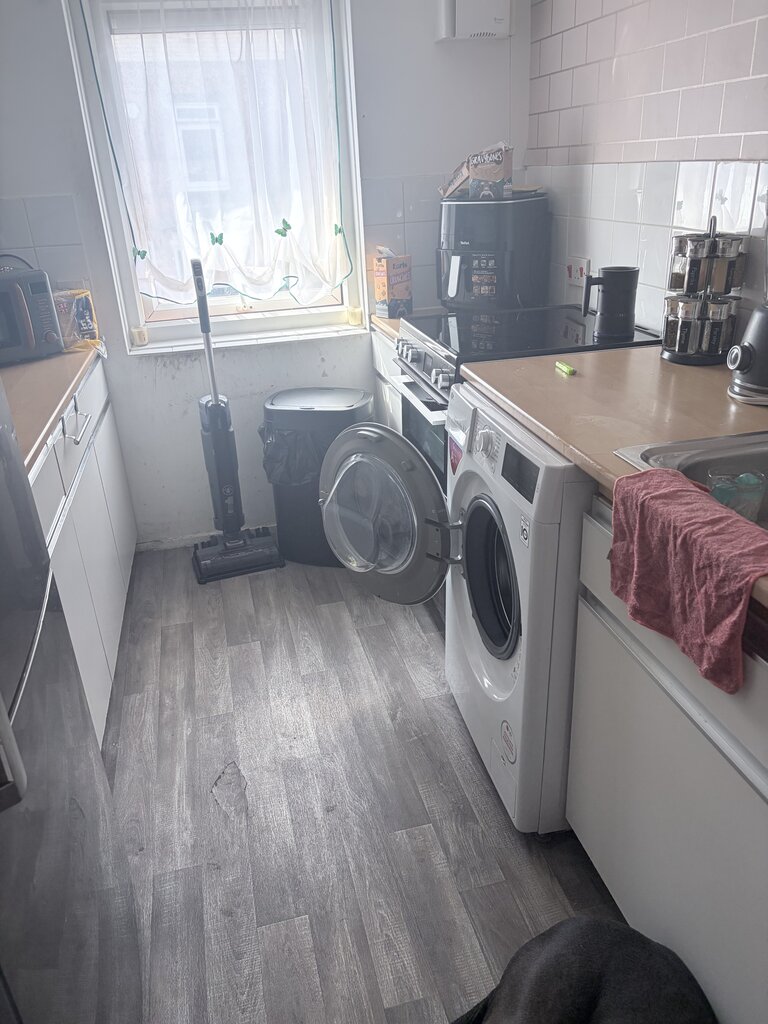 Photo 4 of Birmingham property