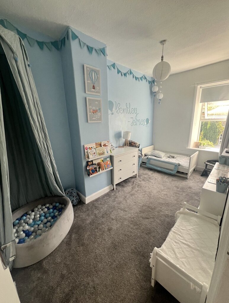 Photo 1 of Huddersfield property