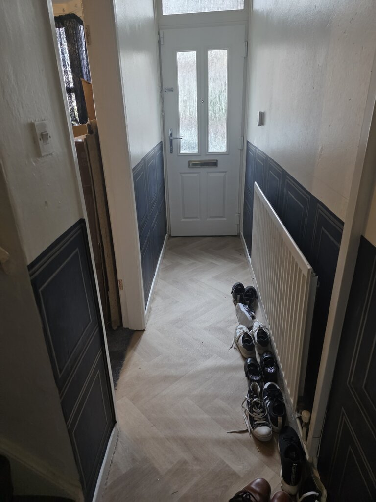 Photo 8 of Coventry property