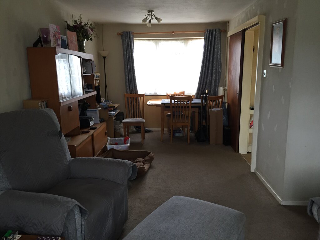 Photo 2 of Broxbourne property
