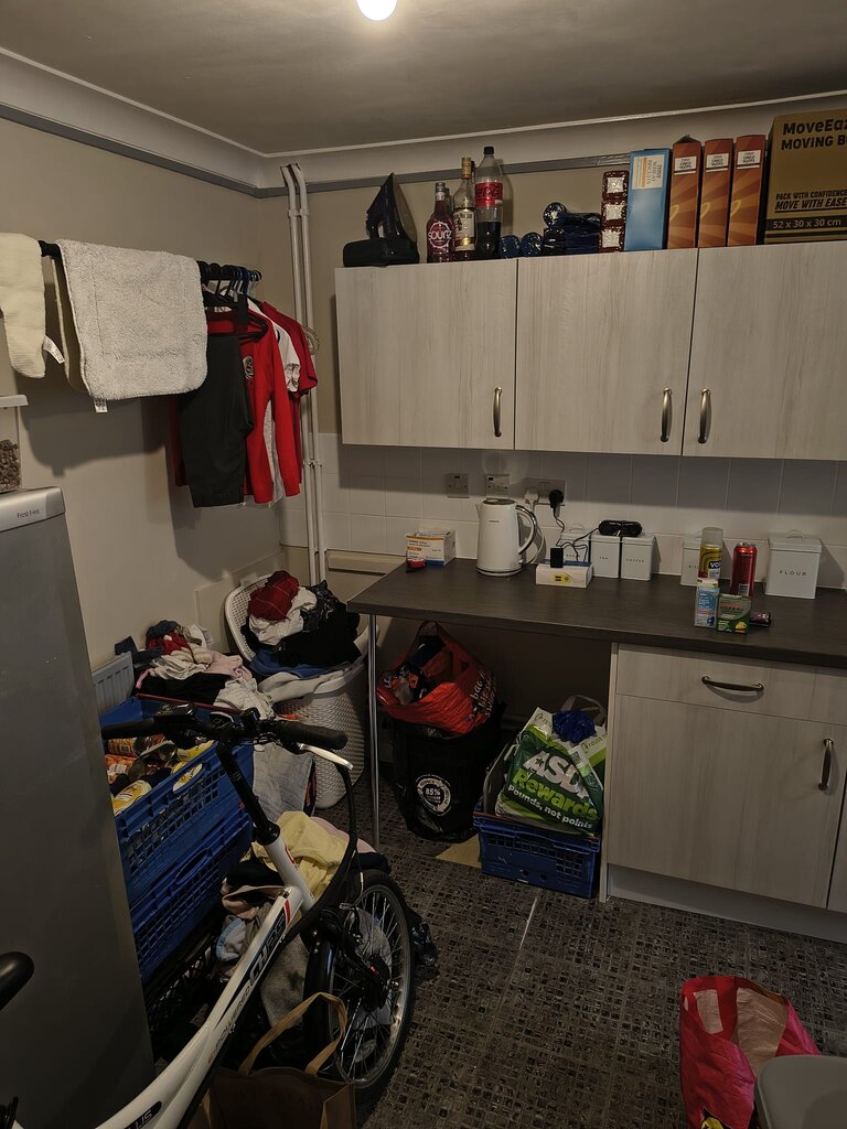 Photo 2 of Portsmouth property