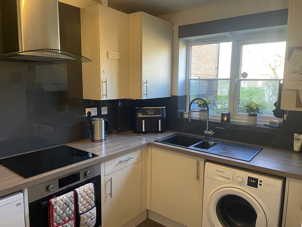 Photo 2 of Haywards Heath property