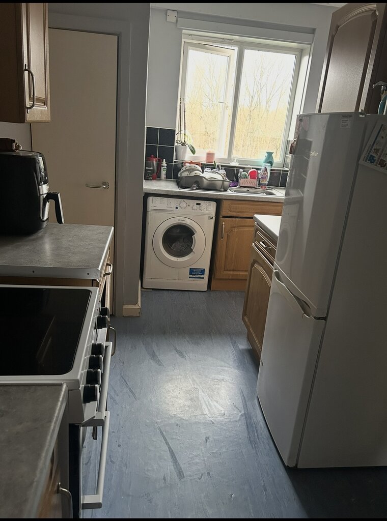 Photo 5 of Manchester property