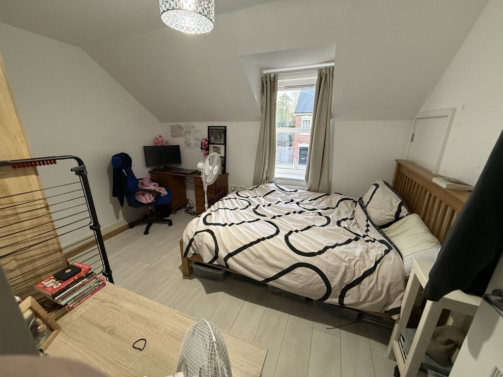 Photo 4 of Wellington, Somerset property