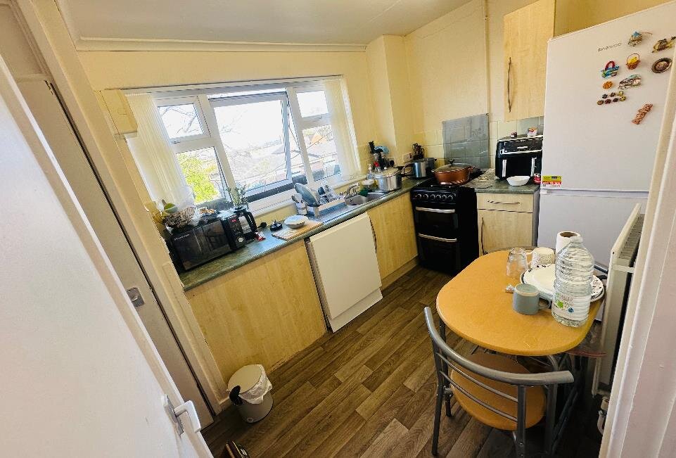 Photo 5 of Dukinfield property