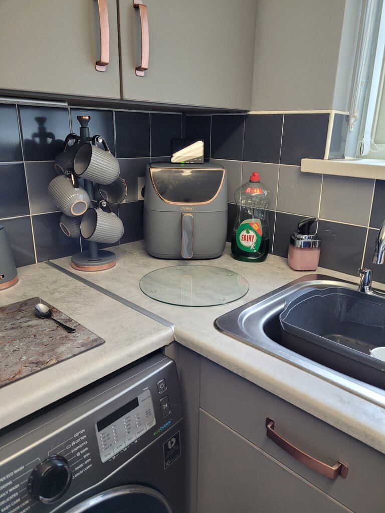 Photo 4 of Huddersfield property