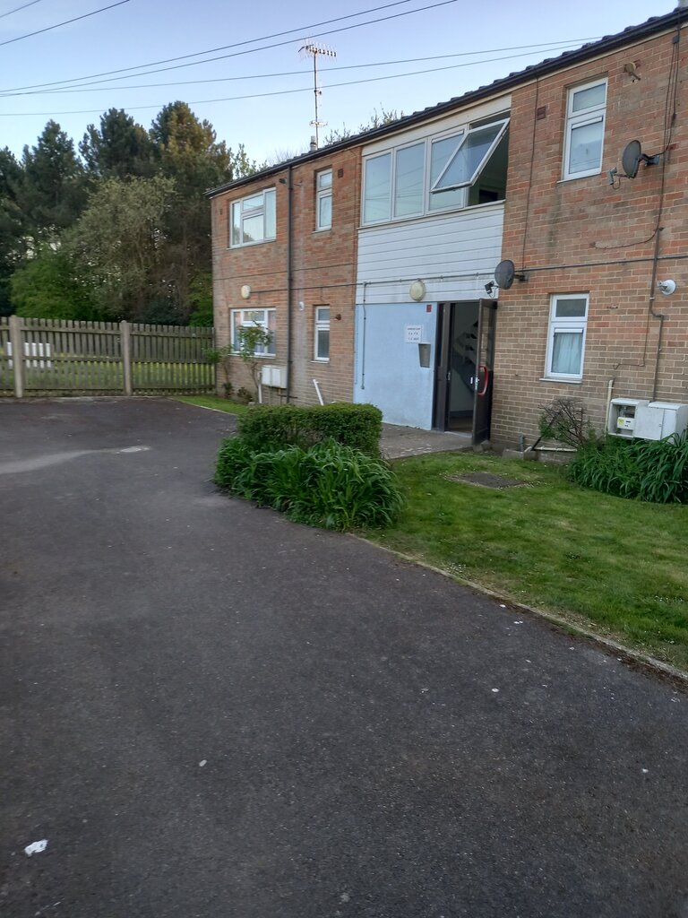 Photo 3 of Havant property