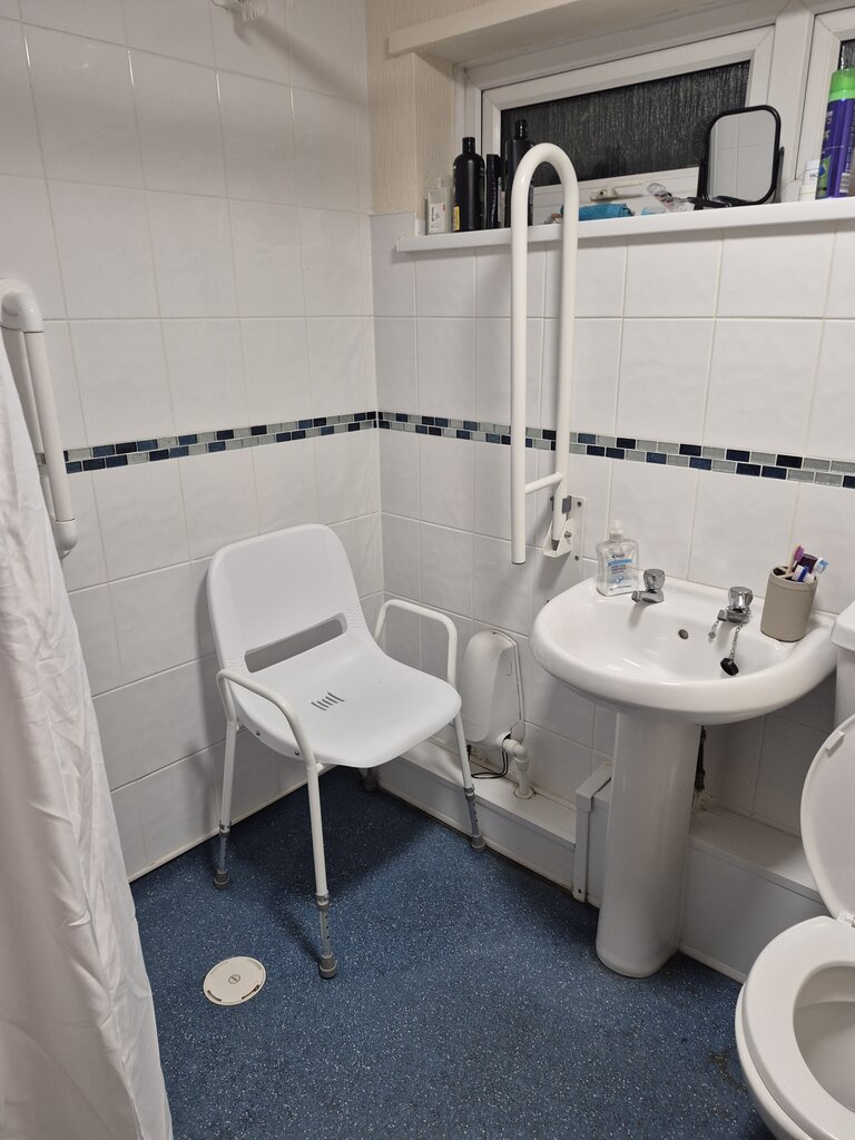 Photo 3 of Wilmslow property