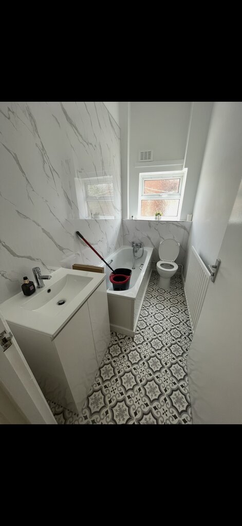 Photo 3 of Birmingham property