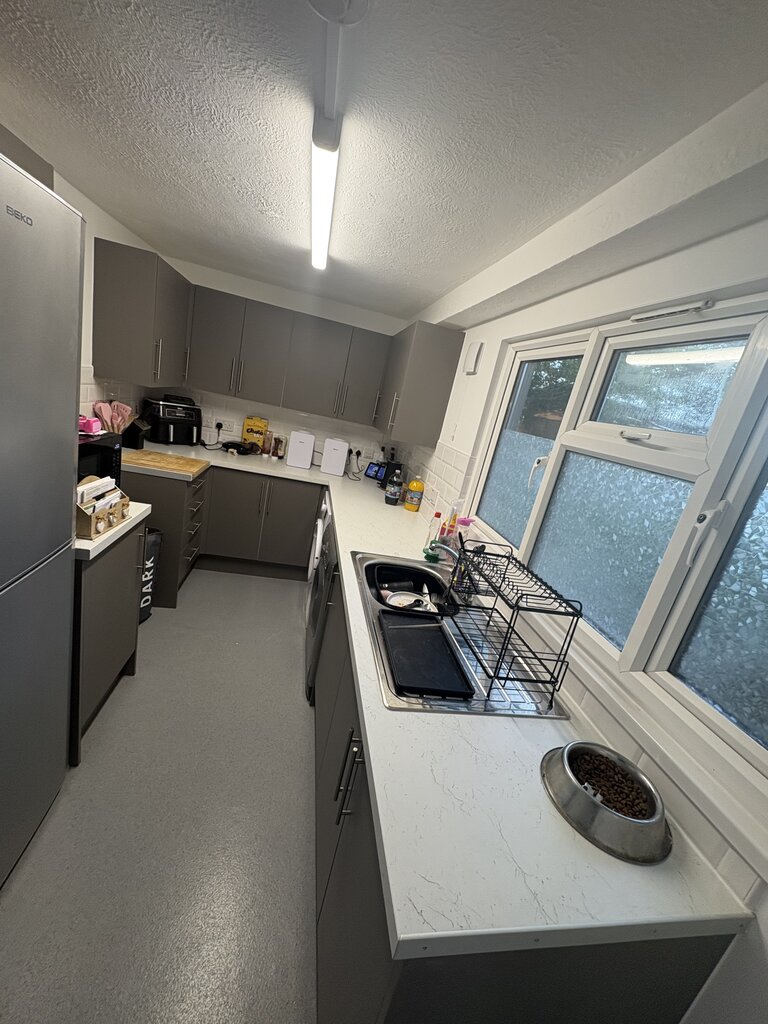 Photo 3 of Maidstone property
