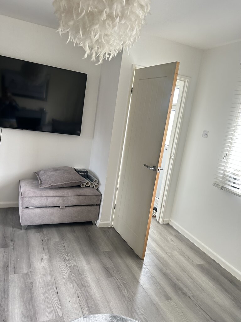 Photo 4 of Hull property