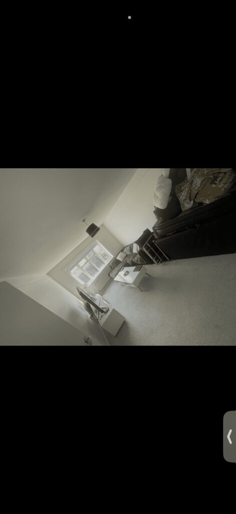 Photo 5 of Elsteee property