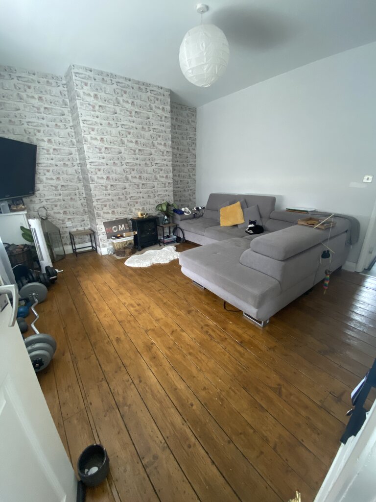 Photo 4 of Dukinfield property