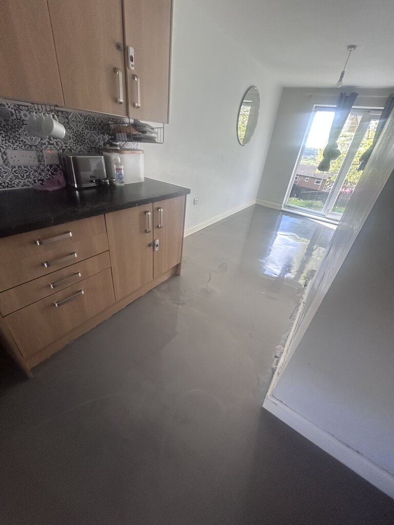 Photo 5 of Dewsbury Moor property