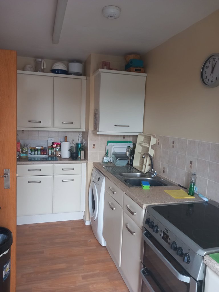 Photo 3 of Flackwell Heath property