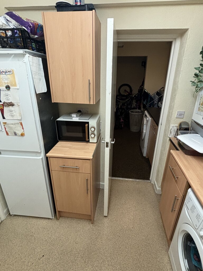 Photo 3 of Bradford property