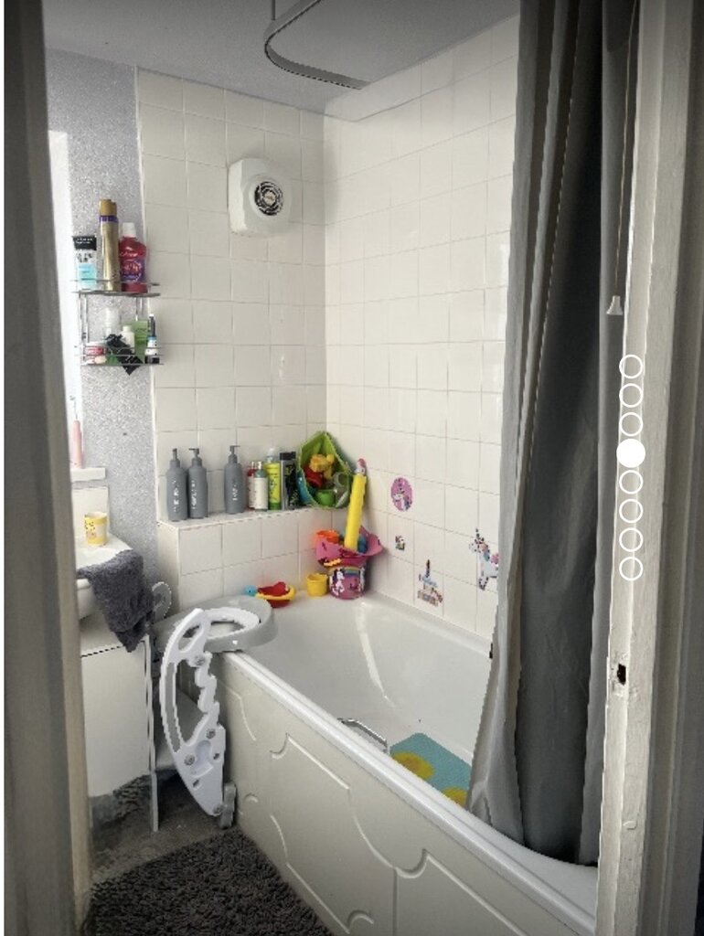 Photo 5 of Bradford property