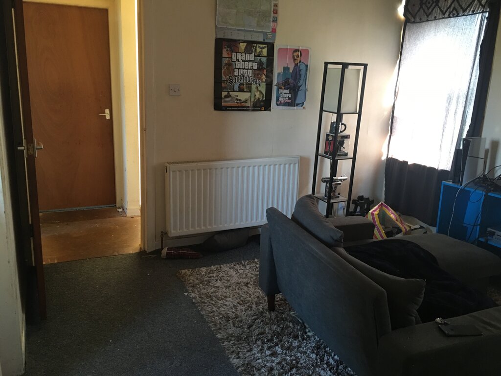Photo 4 of Lanark property