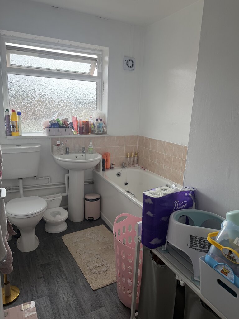 Photo 4 of Kings Lynn property