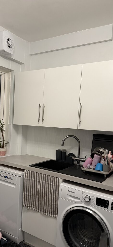 Photo 4 of Bromley property