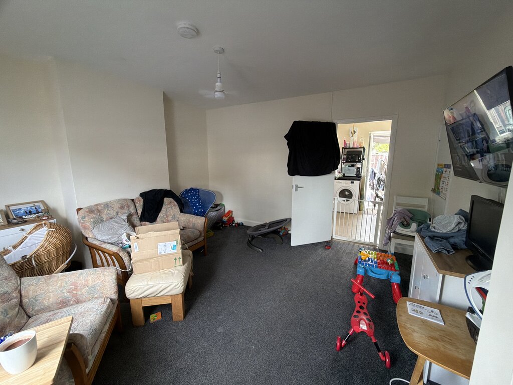 Photo 5 of Colchester property
