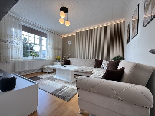 3 bed floor 4 apartment/flat