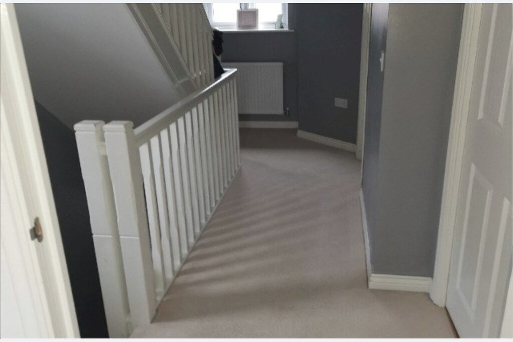 Photo 2 of High Wycombe property