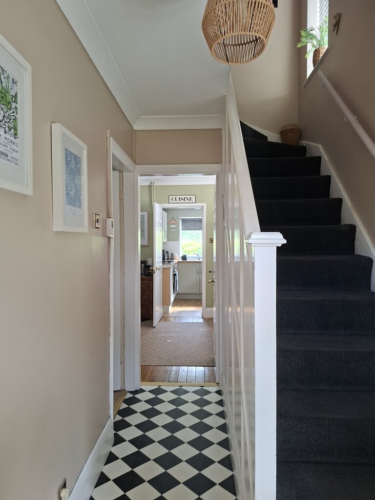 Photo 3 of Leeds property