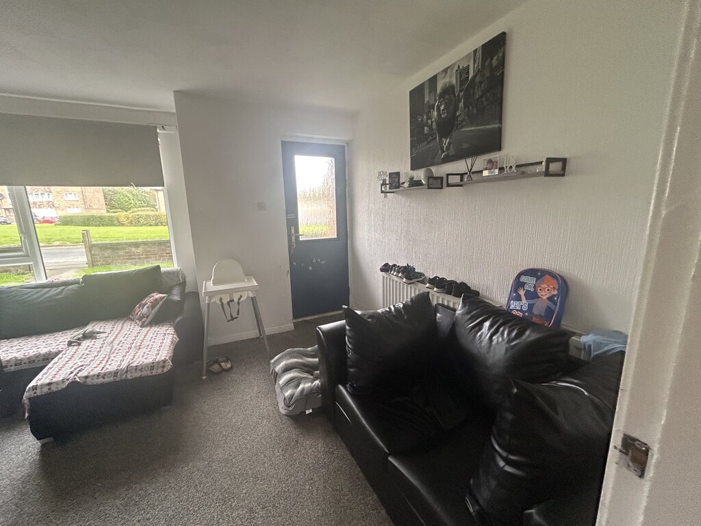 Photo 4 of Bradford property