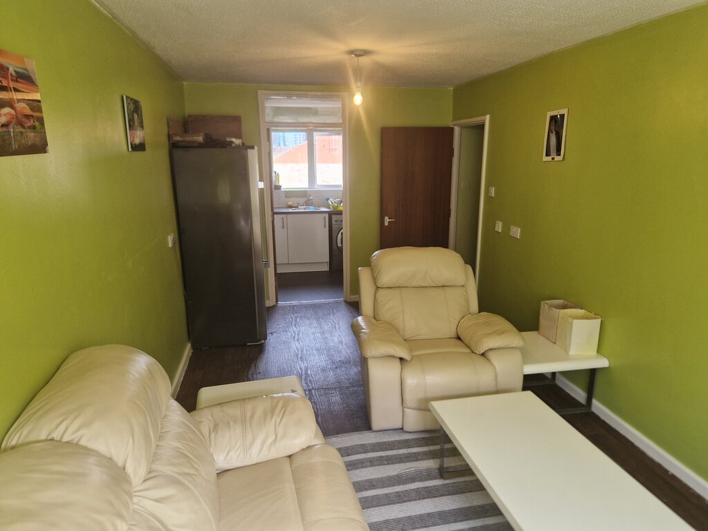 Photo 2 of Birmingham property