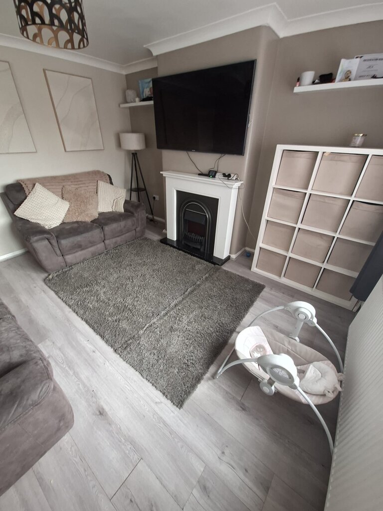 Photo 3 of Leeds property