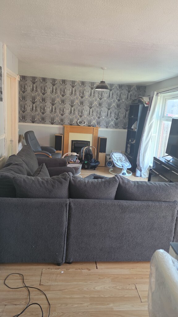 Photo 4 of Manchester property